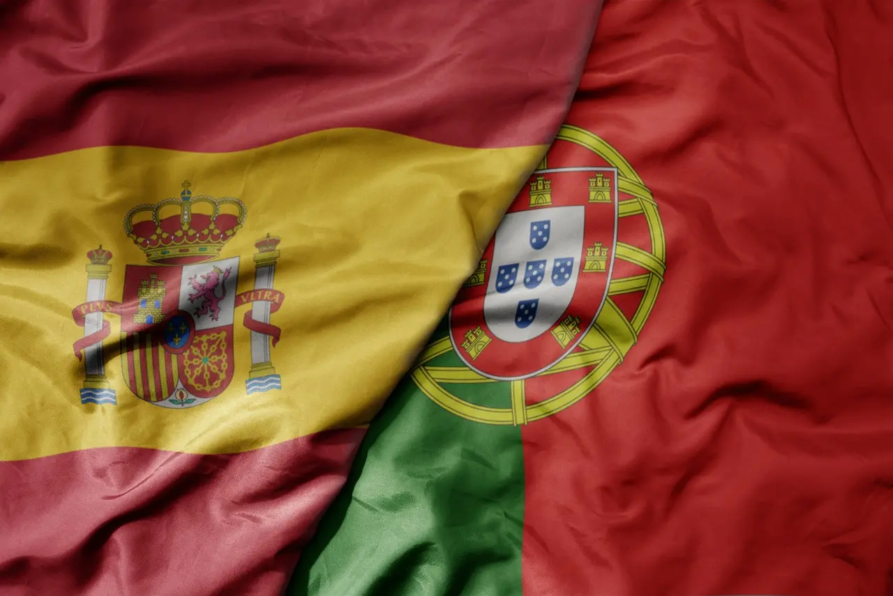 Imagem da notícia: Nota do Enem pode ser usada para ingressar em universidades de Portugal; saiba como se inscrever