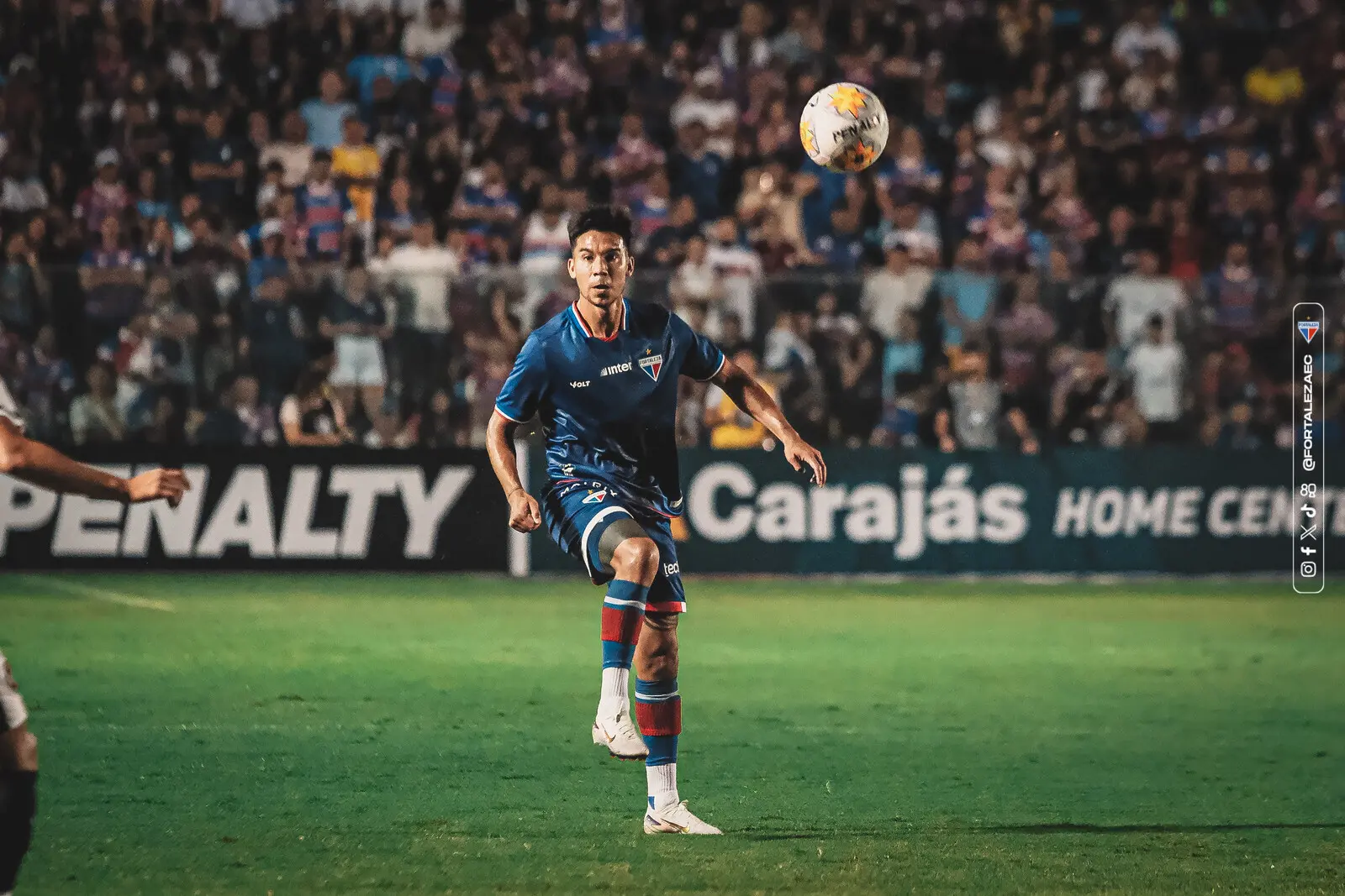 Imagem da notícia Pol Fernández tem grande exibição e mostra credenciais para ser titular do Fortaleza