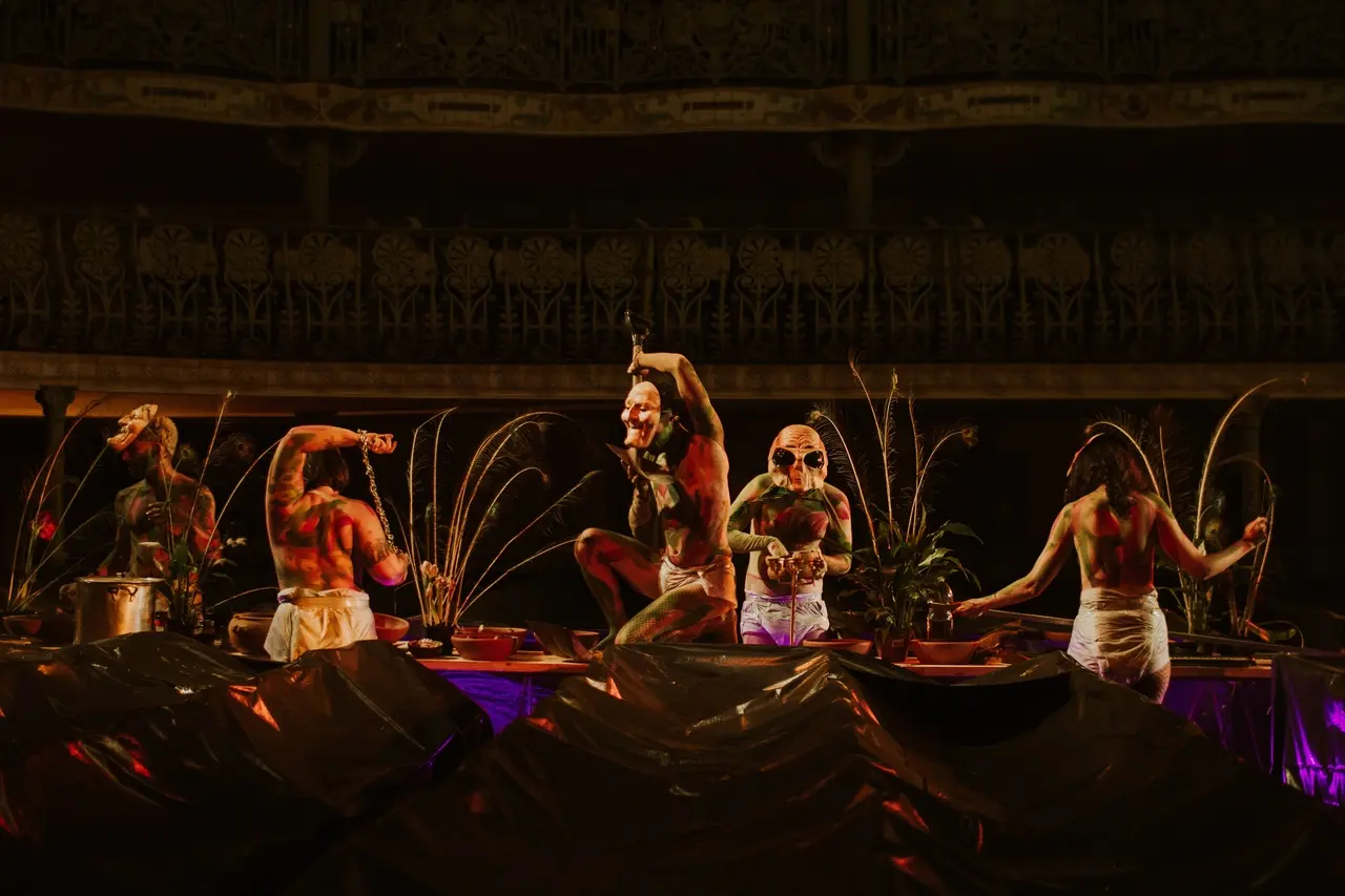 Longa-metragem 'Resumo da Ópera', que aproxima cinema e teatro, é um dos cearenses selecionados para a 28ª Mostra de Tiradentes