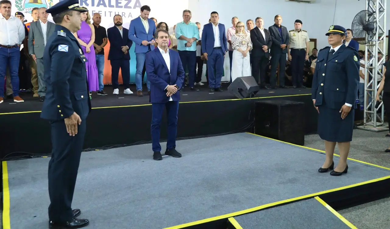 Imagem da notícia: Após suspender nomeação de 508 guardas municipais, Evandro Leitão anuncia cronograma para aprovados em concurso