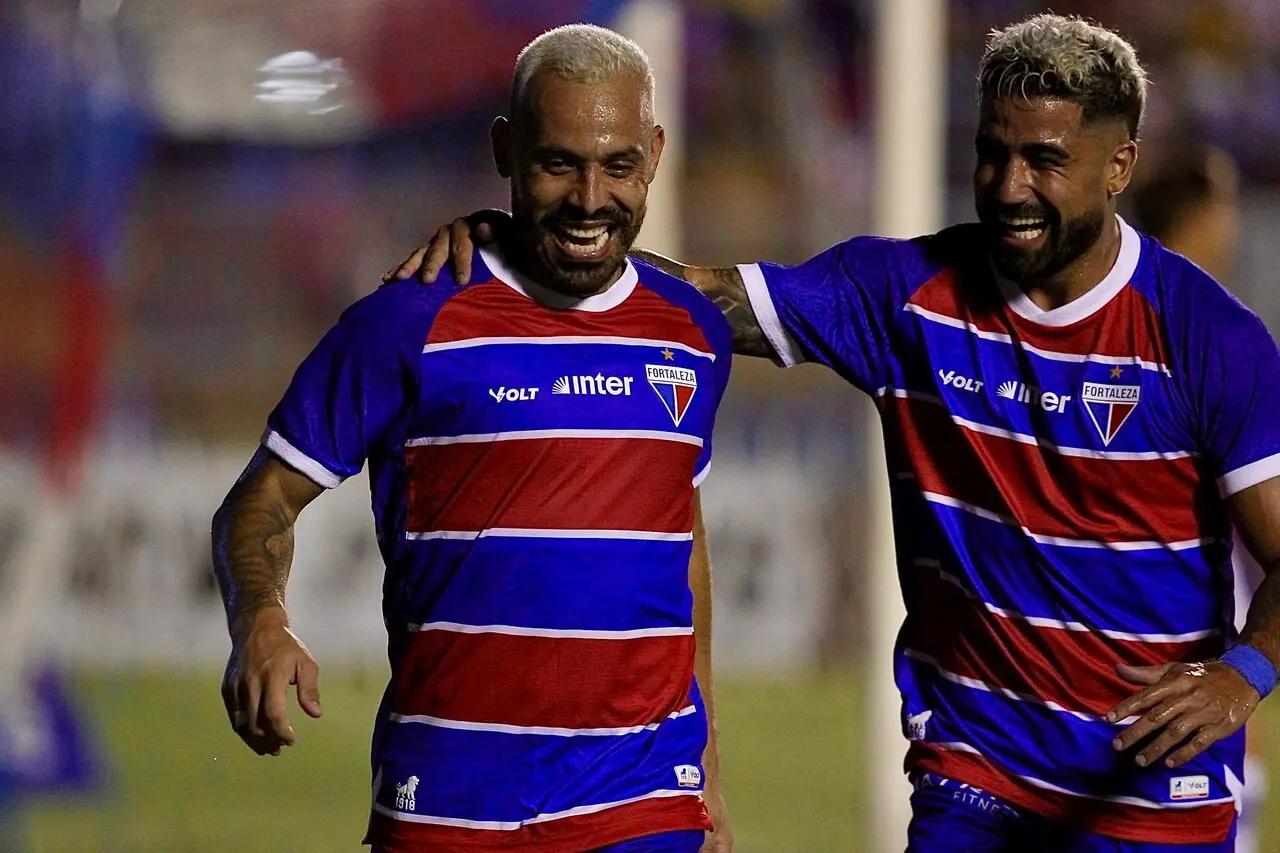 Imagem da notícia Fortaleza atropela Cariri na maior goleada da era Vojvoda e aumenta disputa no time titular
