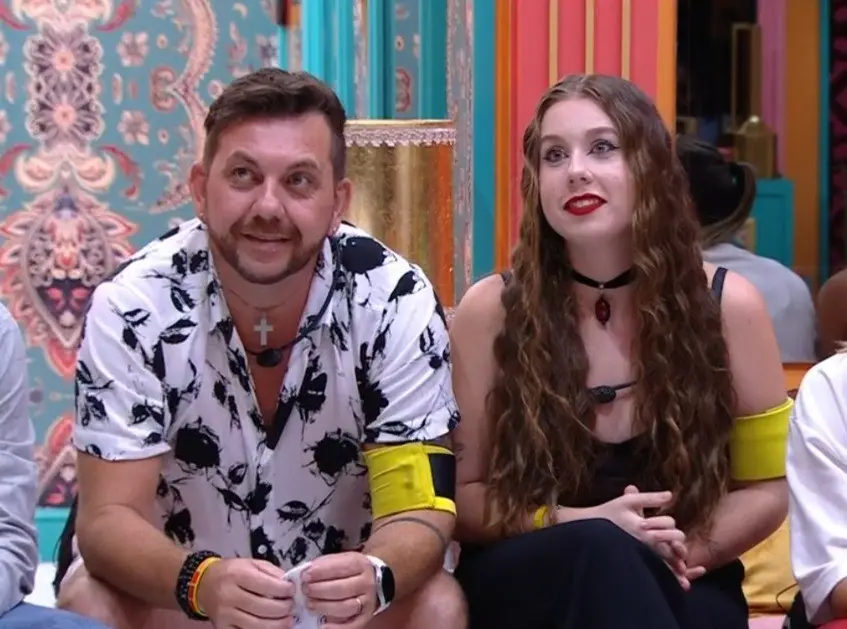 Imagem da notícia: Quem saiu do BBB 25? Dupla Raíssa e Edilberto é a 2ª eliminada com 50,70% dos votos