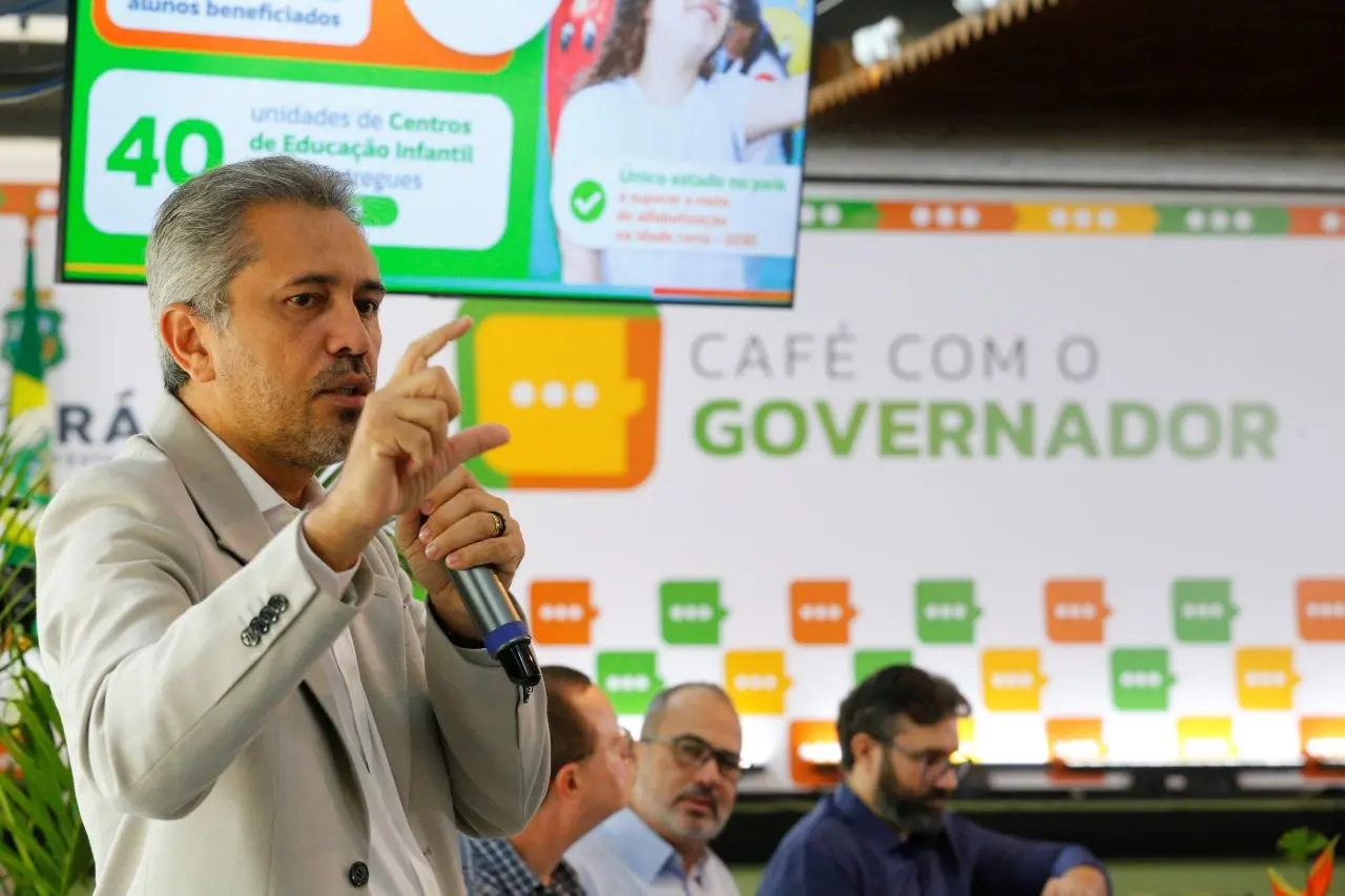 Imagem da notícia: Elmano diz que governo Lula precisa acelerar entregas e sugere reforma ministerial: 'Botar a equipe para trabalhar'