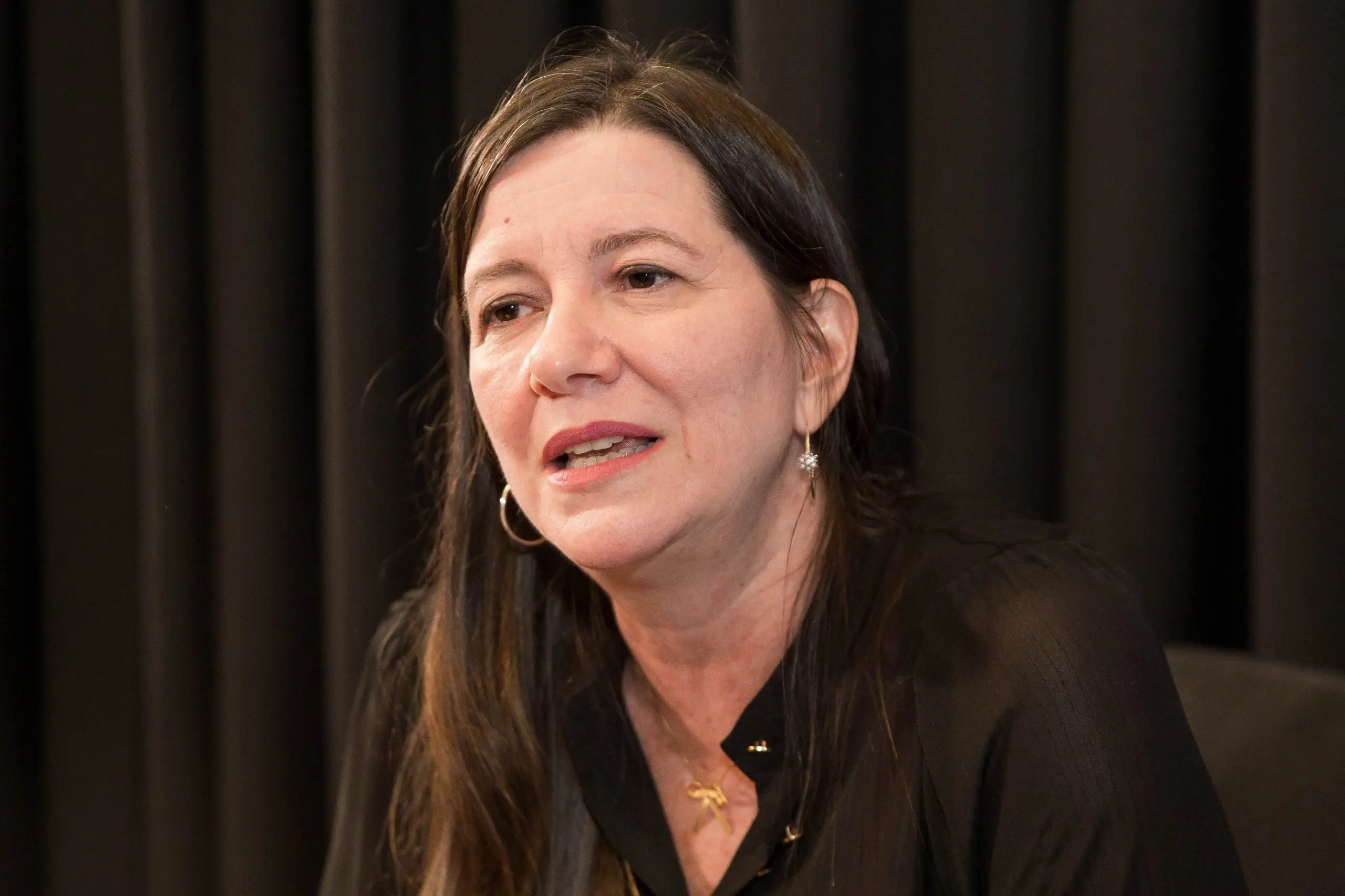 Imagem da notícia: Lia descarta candidatura de Cid ao Governo do Ceará em 2026: ‘Ele não quis em 2022, por que iria querer agora?’