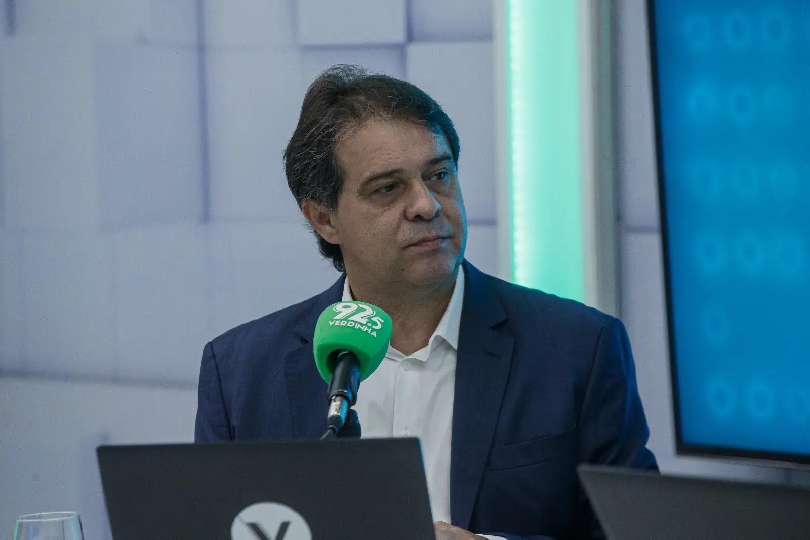 Imagem da notícia: Evandro defende 'legalizar e normatizar' atuação de motociclistas por aplicativo em Fortaleza