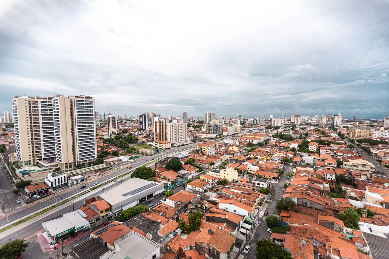 Imagem da notícia: ⁠Atrasado há 5 anos, documento base do Plano Diretor de Fortaleza passará por nova revisão sem data para virar lei