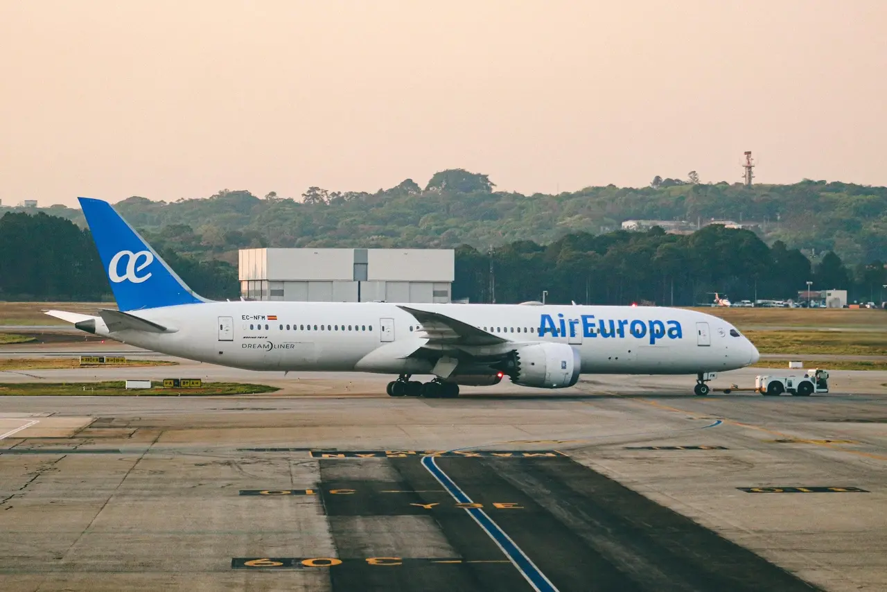 Imagem da notícia: Air Europa, Iberia e Azul: o xadrez de novos voos internacionais no Nordeste