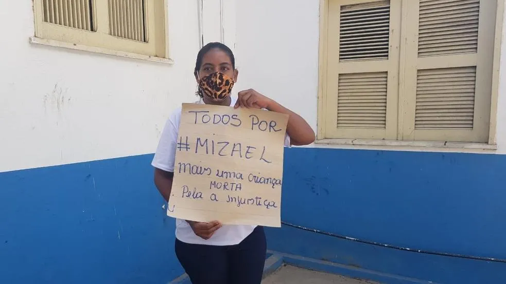 Leidiane Rodrigues, mãe de Mizael