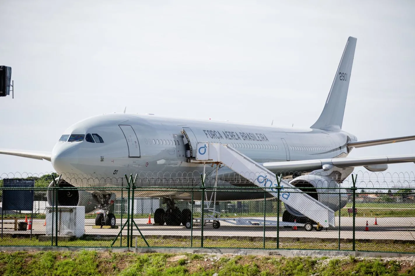 Os brasileiros deportados serão levados de Fortaleza a Minas Gerais em um avião da Força Aérea Brasileira (FAB)