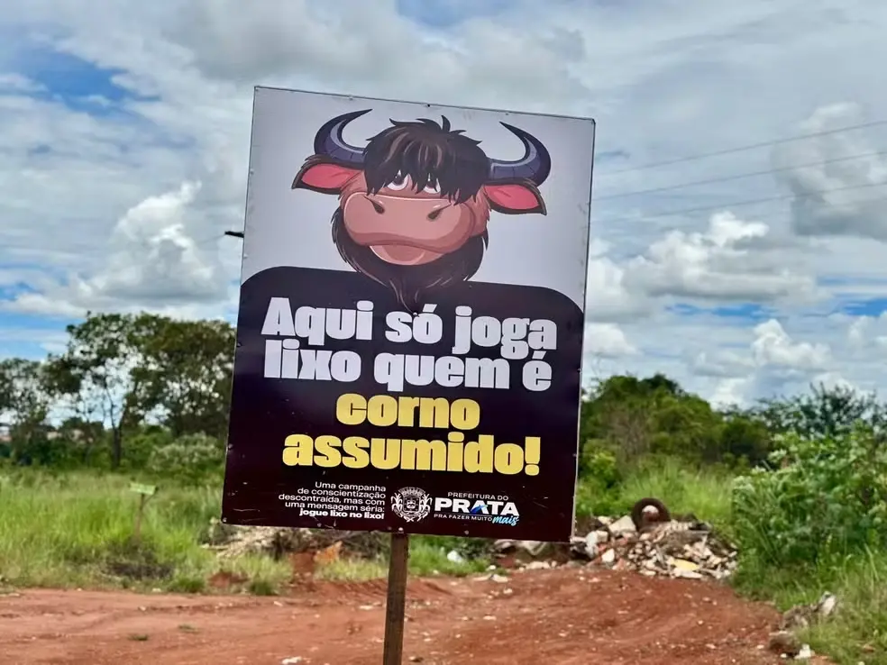 Imagem da notícia: Prefeitura do Interior de MG viraliza com campanha contra descarte irregular: 'Aqui só joga lixo quem é corno'