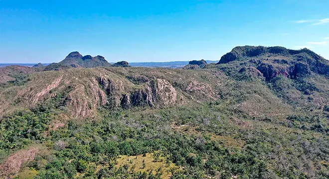 Imagem da notícia: Maior cratera de asteroide da América do Sul pode virar o 4º parque ecológico do Brasil
