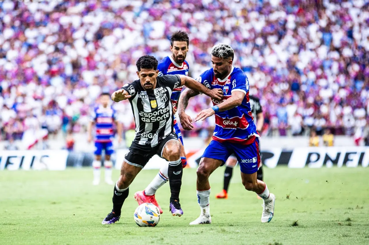Imagem da notícia: CBF divulga tabela da Série A; 1º Clássico-Rei será na 13ª rodada, em julho