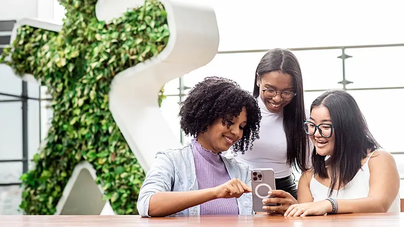 Imagem da notícia: Vivo abre inscrição para Programa de Aprendiz com mais de 200 vagas no CE e em outros 10 estados; veja detalhes