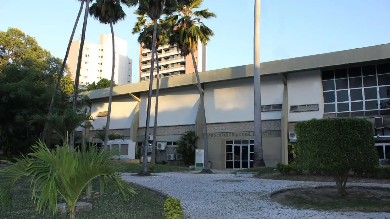 Imagem da notícia: Concurso da PGE Ceará: locais de prova devem ser divulgados hoje (13); veja como consultar