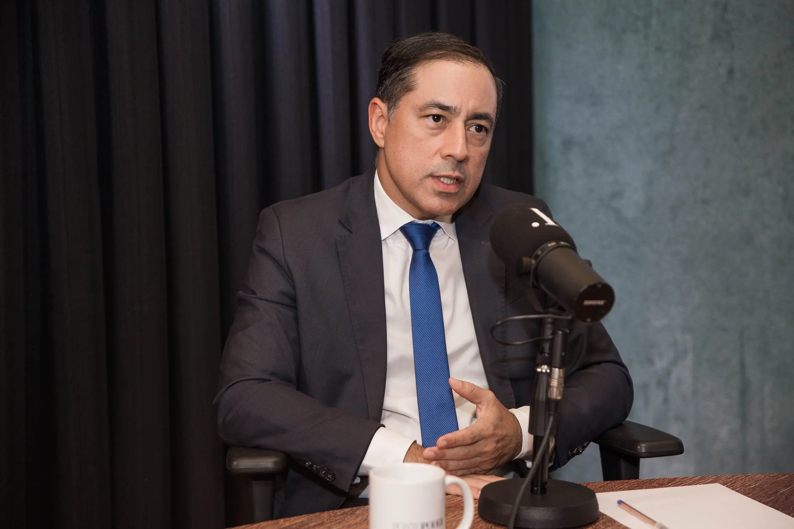 Imagem da notícia: Desmonte: ‘O serviço público não pode ser interrompido pelo simples fato de estar mudando o gestor’, alerta PGJ do Ceará