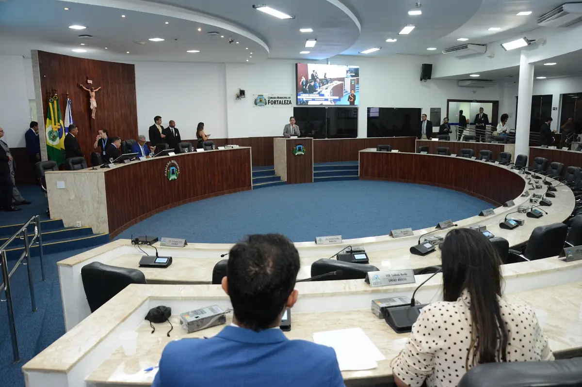 Imagem da notícia: Datas comemorativas, proteção animal e saúde são os focos dos projetos apresentados na CMFor em 2025