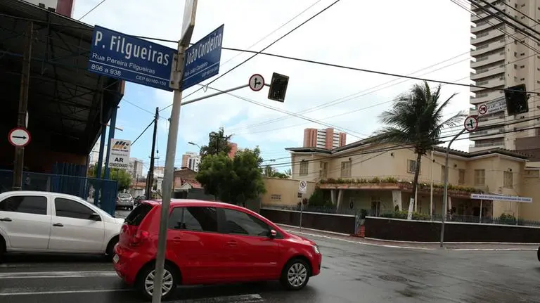 Imagem da notícia: Projeto busca adequar zona comercial da rua Pereira Filgueiras no Plano Diretor de Fortaleza