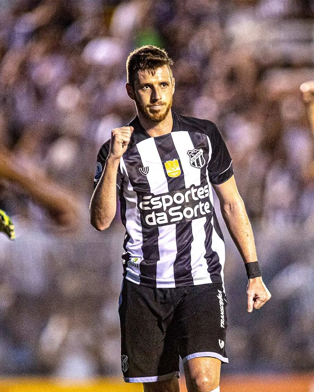 Imagem da notícia Aylon é o atleta com mais minutos pelo Ceará em 2025; veja lista