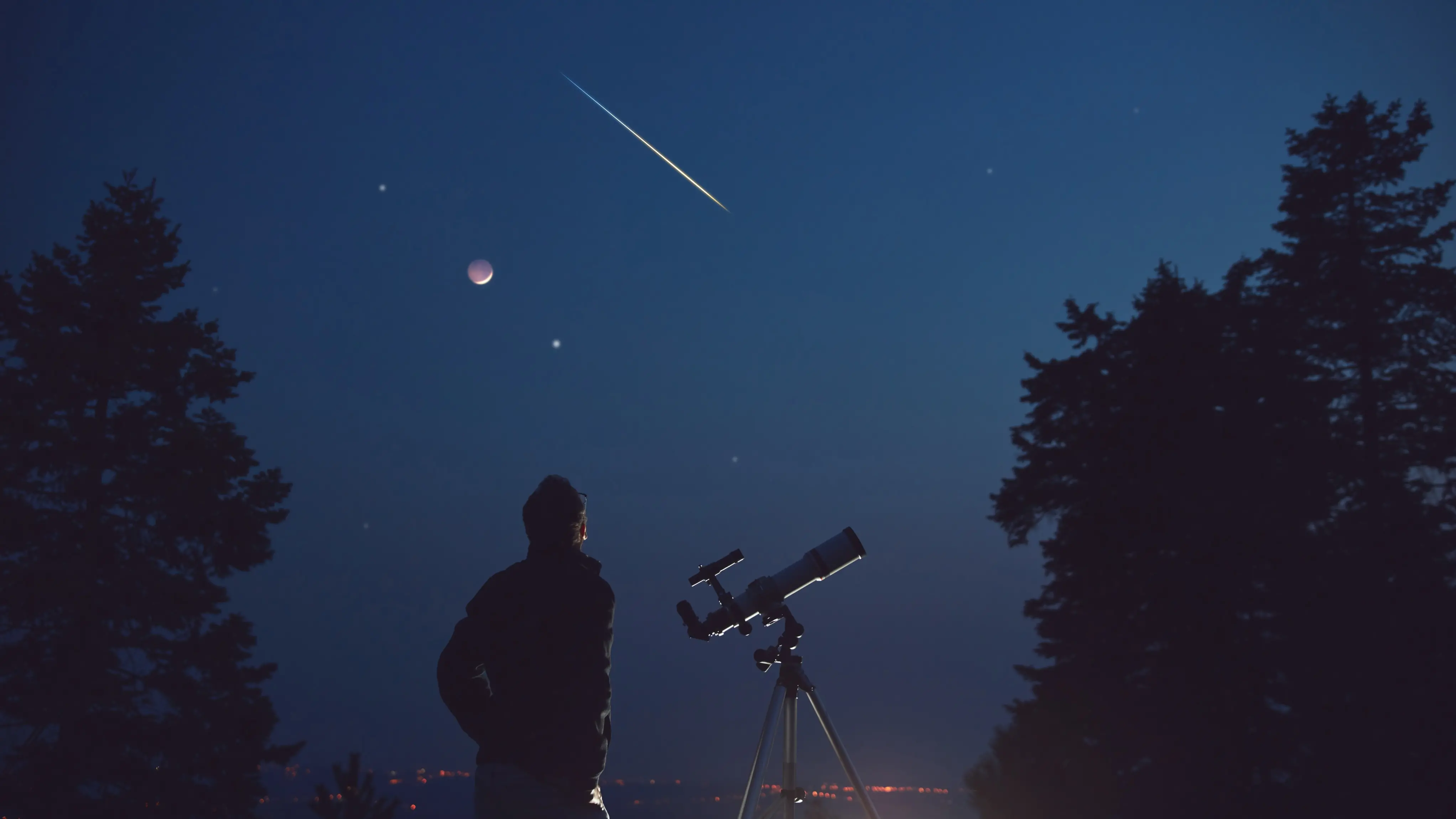 Imagem da notícia Alinhamento dos planetas: saiba como observar esse fenômeno raro em 2025