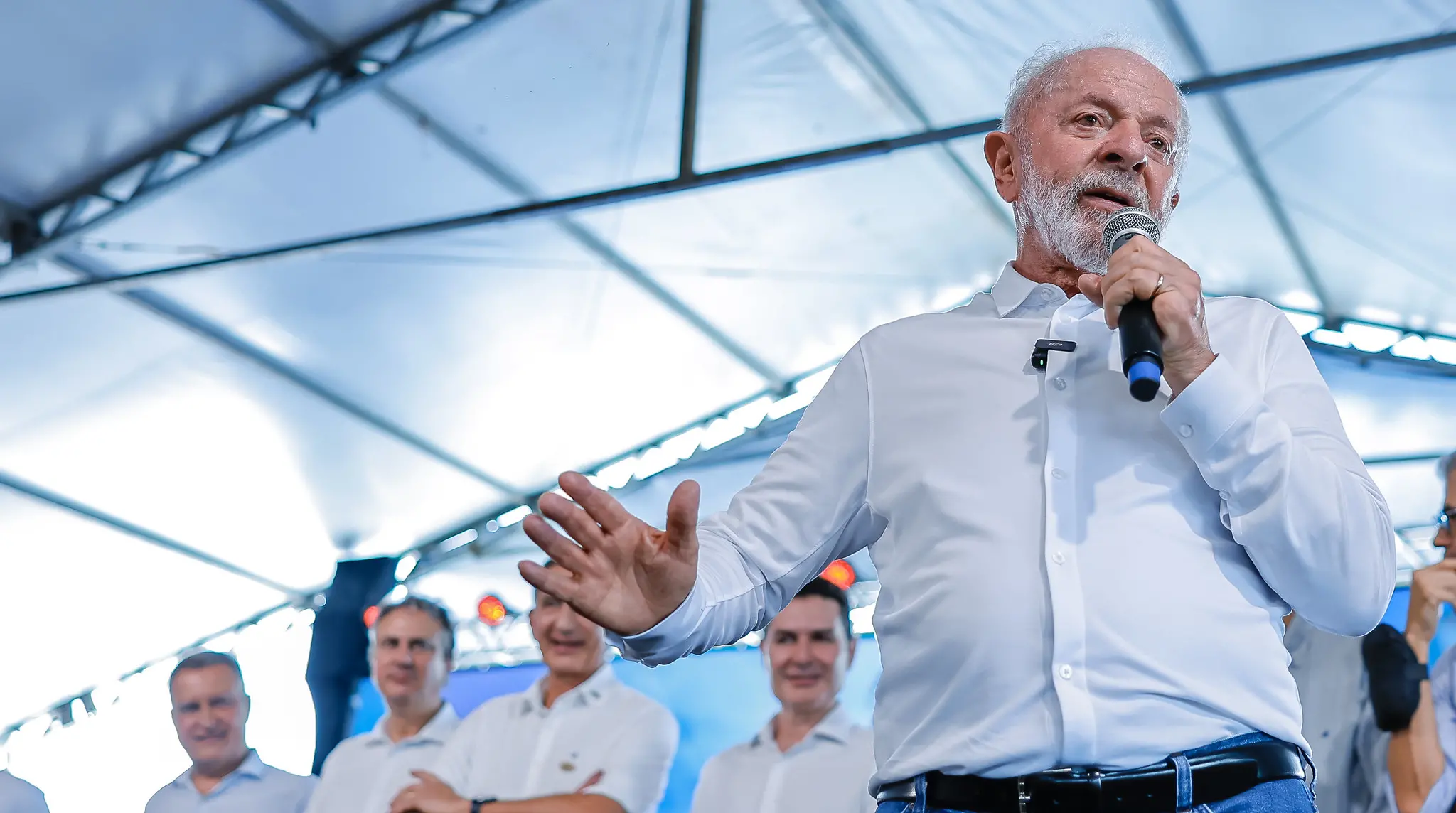 Imagem da notícia: Lula anunciará medida que libera saldo do FGTS para quem usou saque-aniversário 