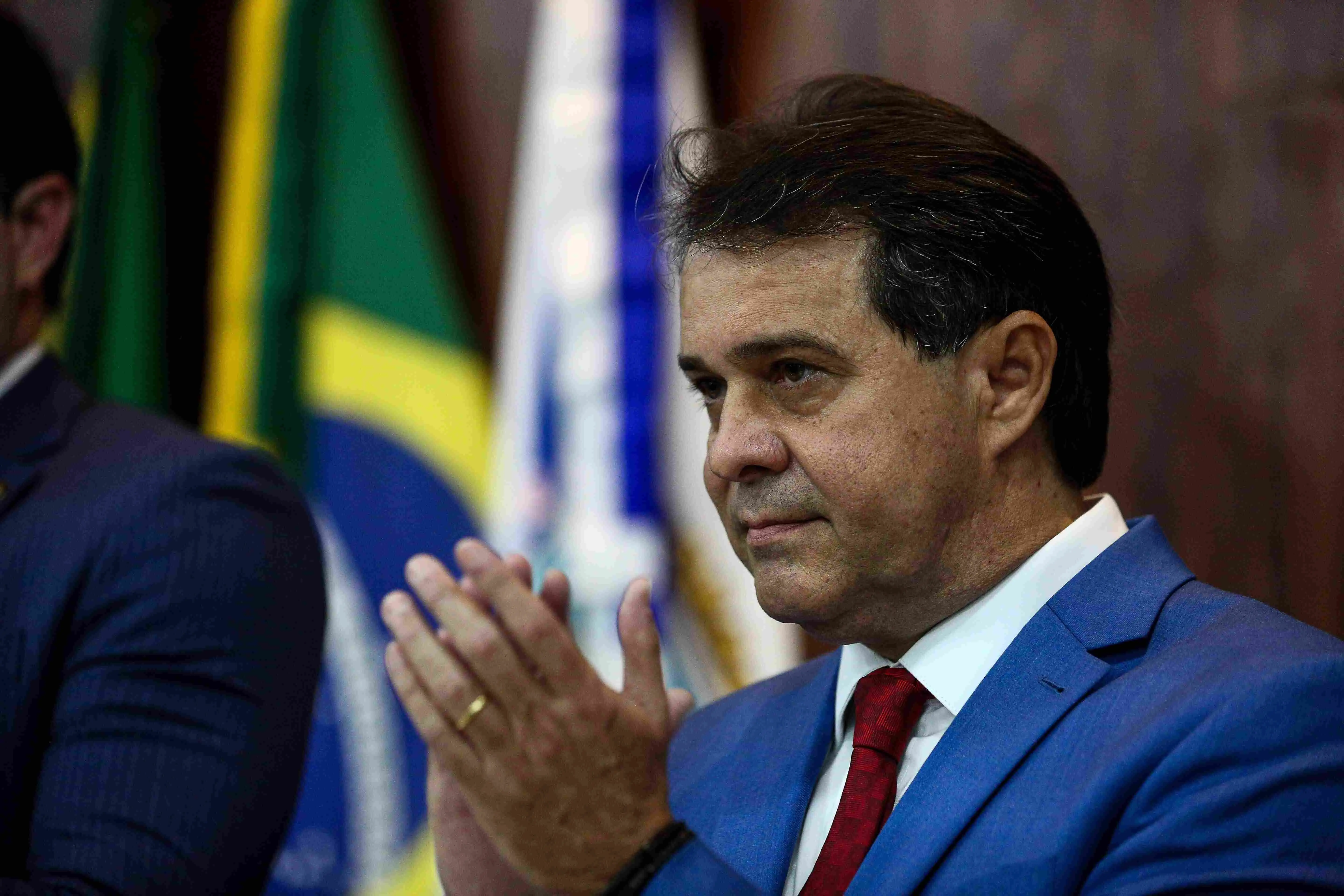 Imagem da notícia: Cinco pontos para entender a reforma administrativa do Governo Evandro