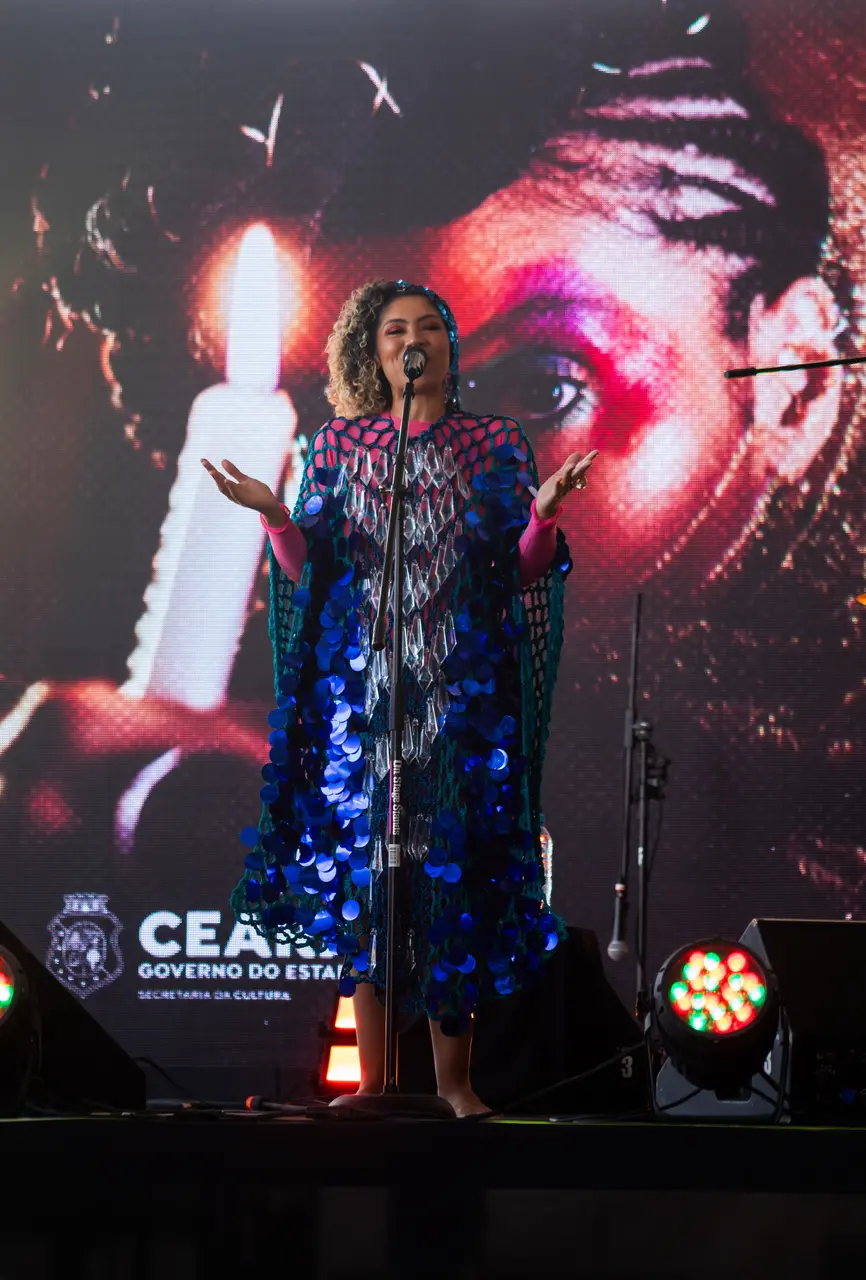 A cantora Lorena Nunes foi uma das atrações na Feira Internacional de Música realizada no México