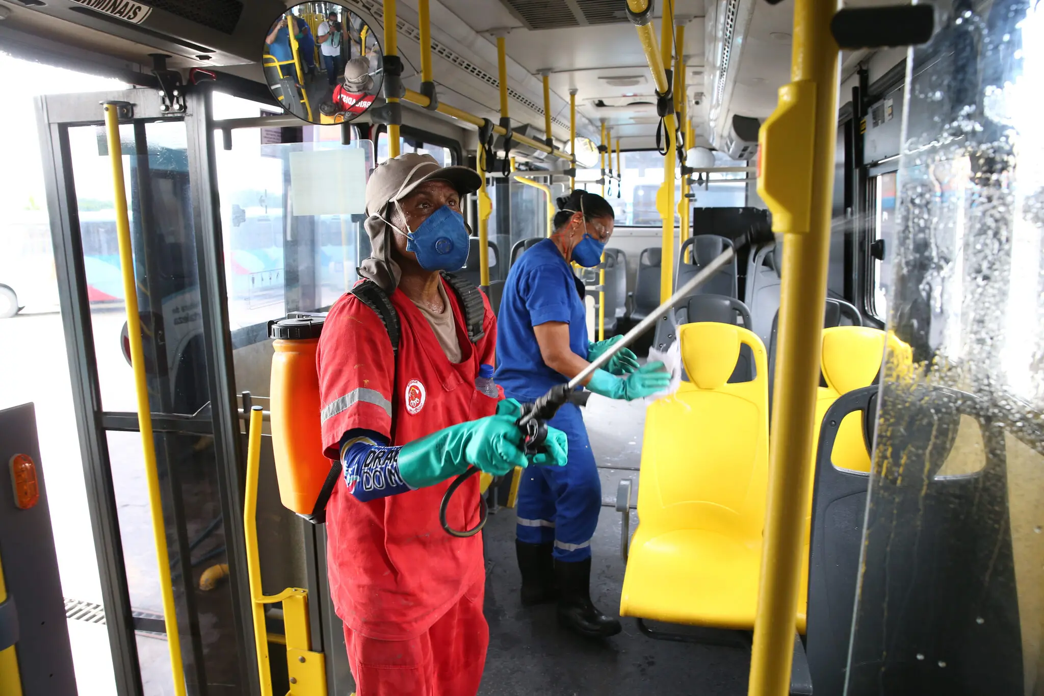 Higienização de ônibus