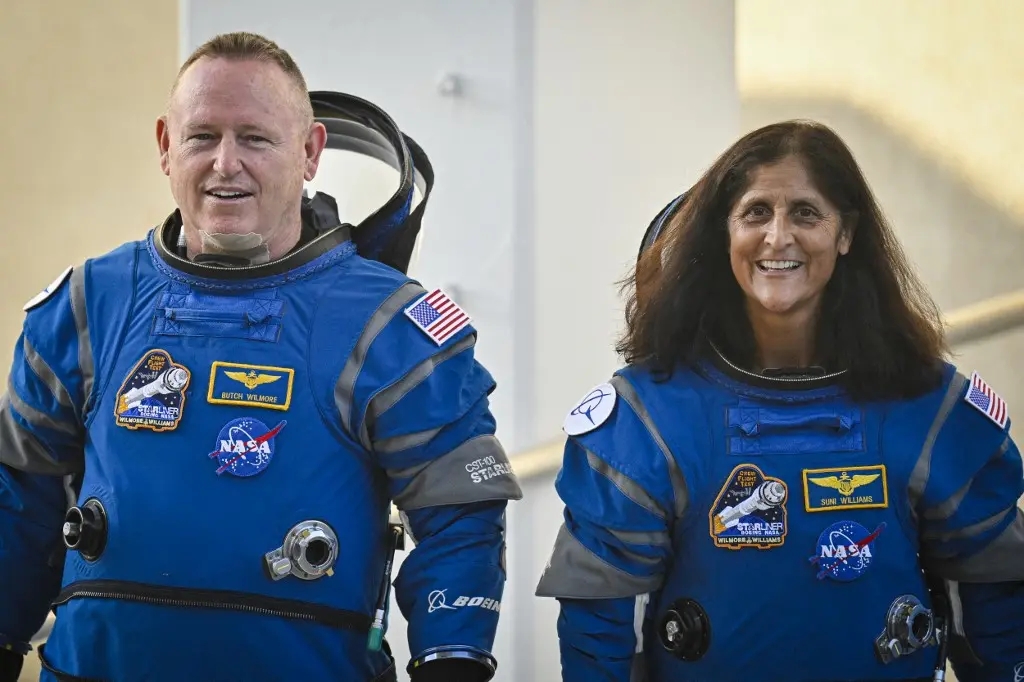 Imagem da notícia Veja antes e depois dos astronautas que retornaram à Terra após ficarem 'presos' por 300 dias no espaço