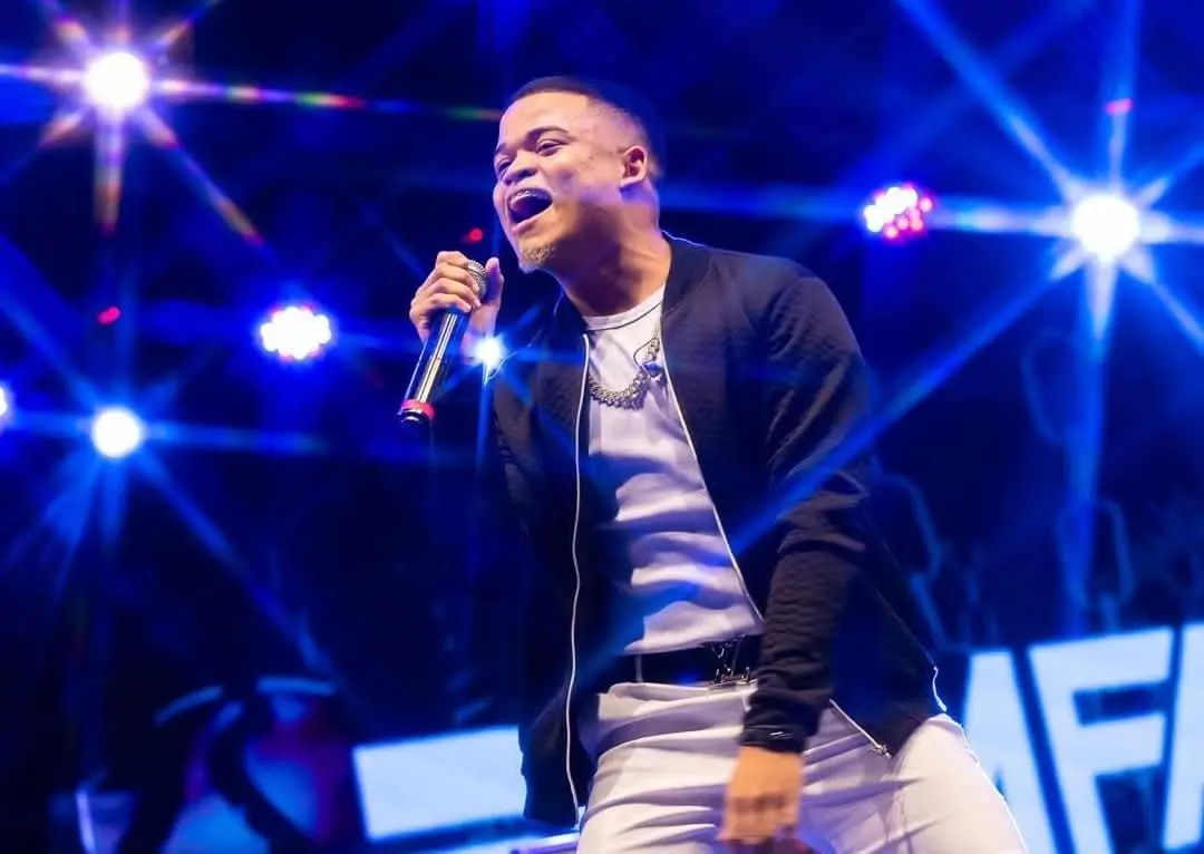 Rafa Diniz era conhecido pelo carisma, talento e forte presença nos palcos locais