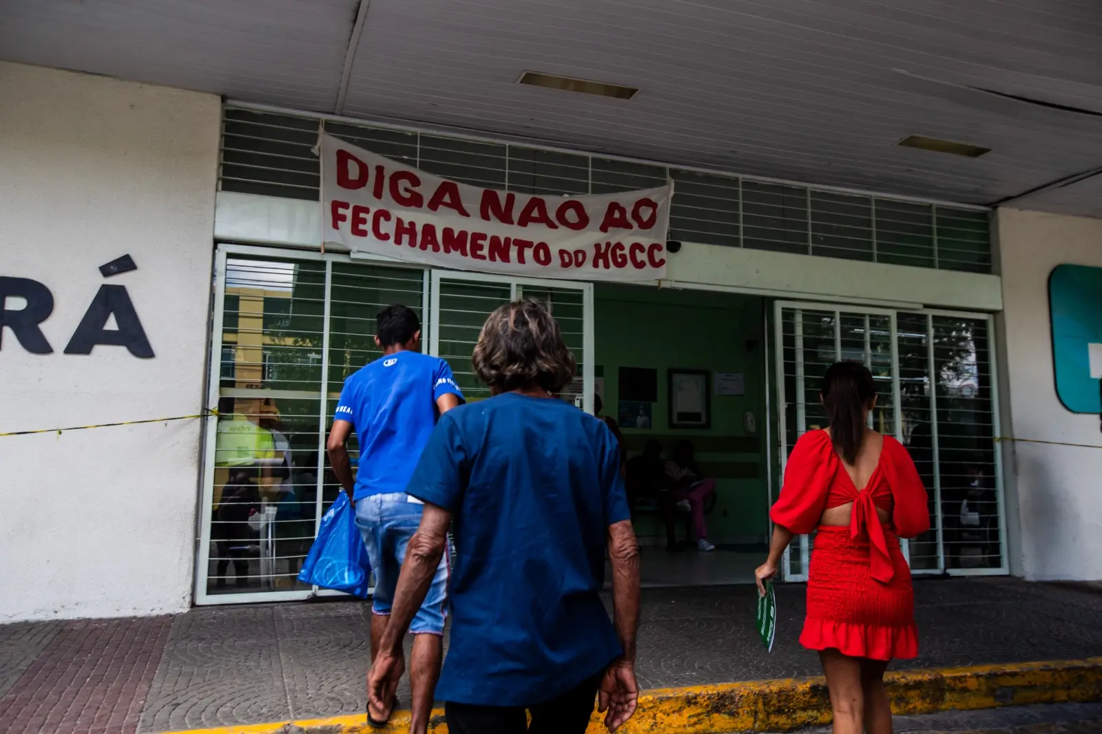 Imagem da notícia: Com quase 100 anos, Hospital César Cals tem futuro incerto e profissionais temem mudanças