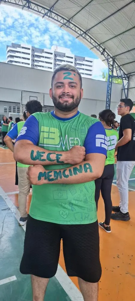 Victor é a primeira pessoa de sua família a passar em medicina