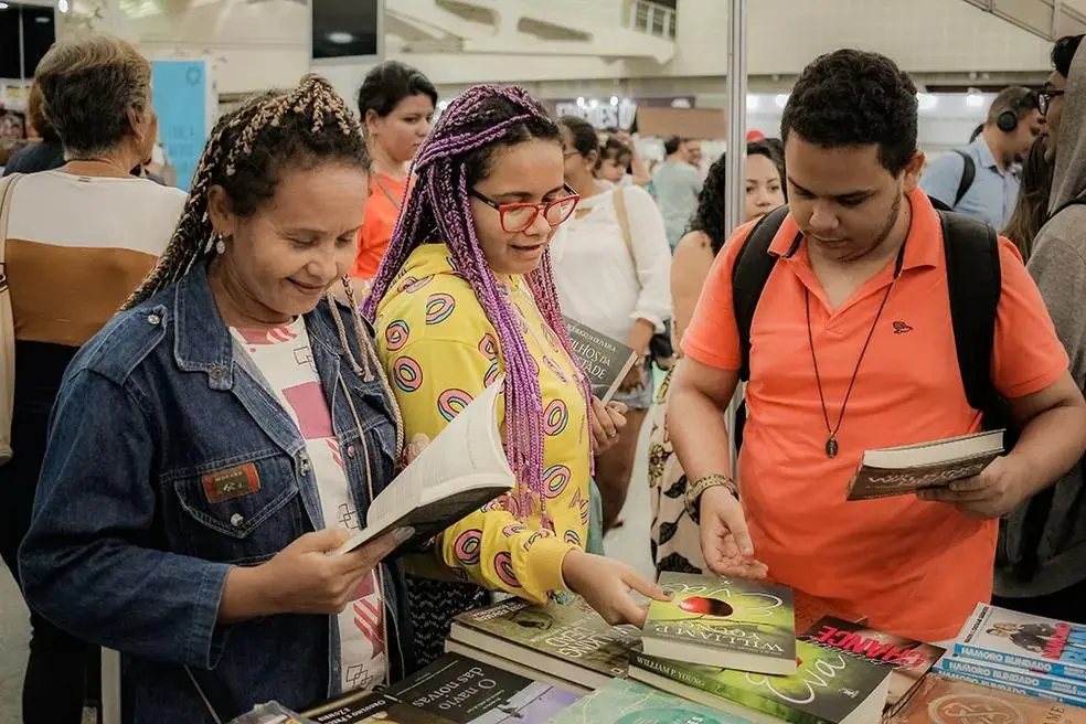 Imagem da notícia: 10 destaques para conferir na programação da Bienal do Livro do Ceará 2025