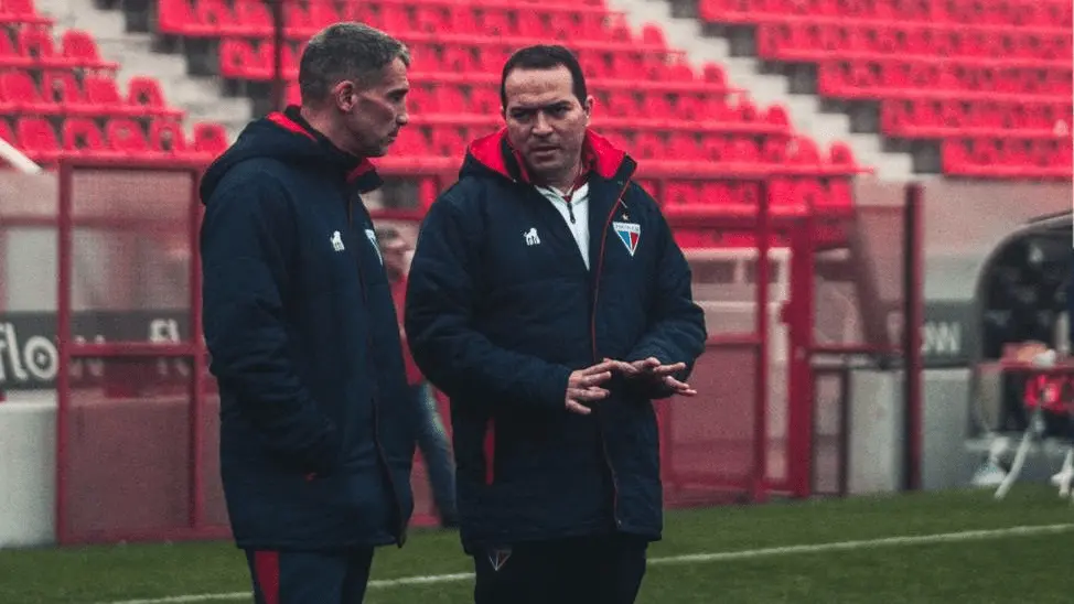 Imagem da notícia Como fica o departamento de futebol do Fortaleza após saídas de Alex Santiago e Bruno Costa
