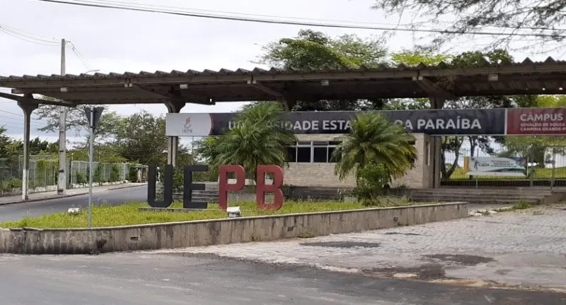 Imagem da notícia Homem é morto em campus da UEPB; suspeito de ataque morre horas depois