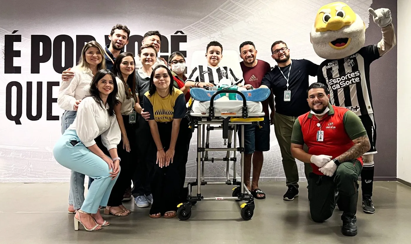 Pedro foi acompanhado por uma equipe multidisciplinar do Hias
