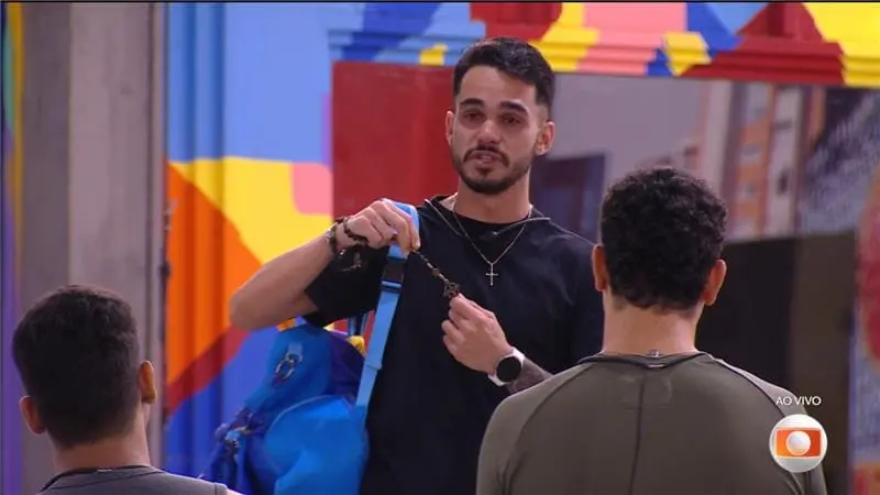 Imagem da notícia Quem saiu do BBB 25? João Gabriel é eliminado com 51,95% dos votos no 14º Paredão