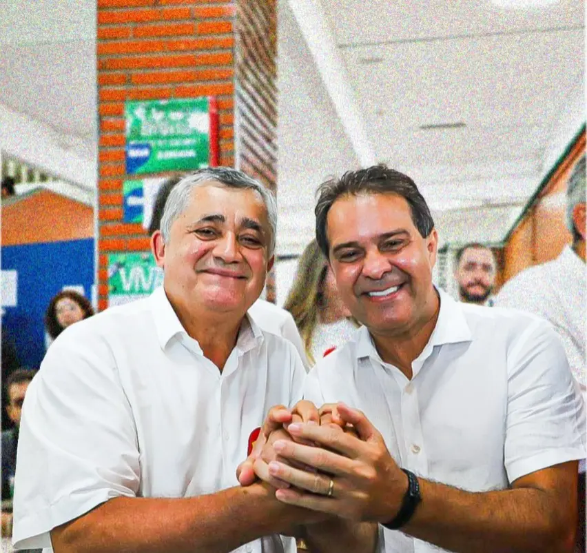 Imagem da notícia: Evandro afirma que Guimarães 'tem todo o direito' de tentar Senado, mas decisão passa por 'discussão interna'