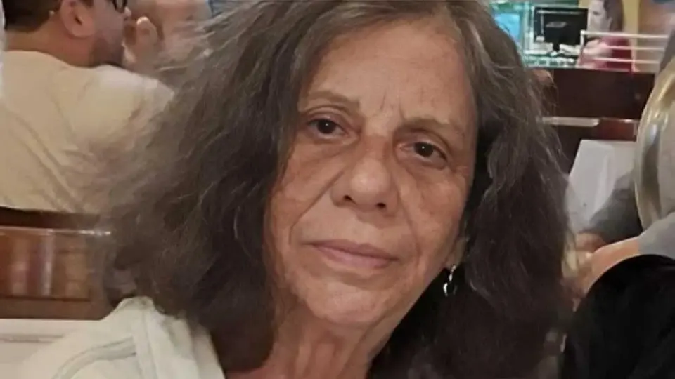 Imagem da notícia: Filha faz apelo para trazer Maria Gladys, de 85 anos, de volta ao Rio: ‘Está sozinha e confusa nas ruas’