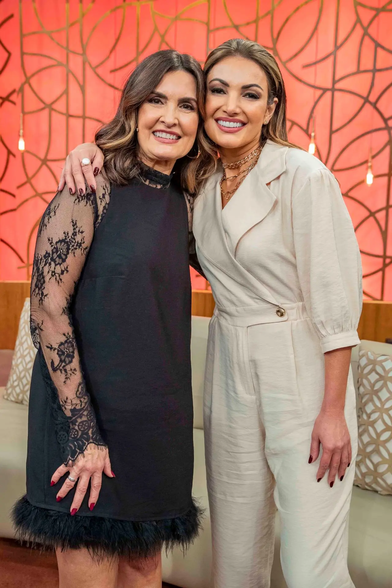 Imagem da notícia: Fátima Bernardes voltará ao 'Encontro' em homenagem aos 60 anos da TV Globo; veja data