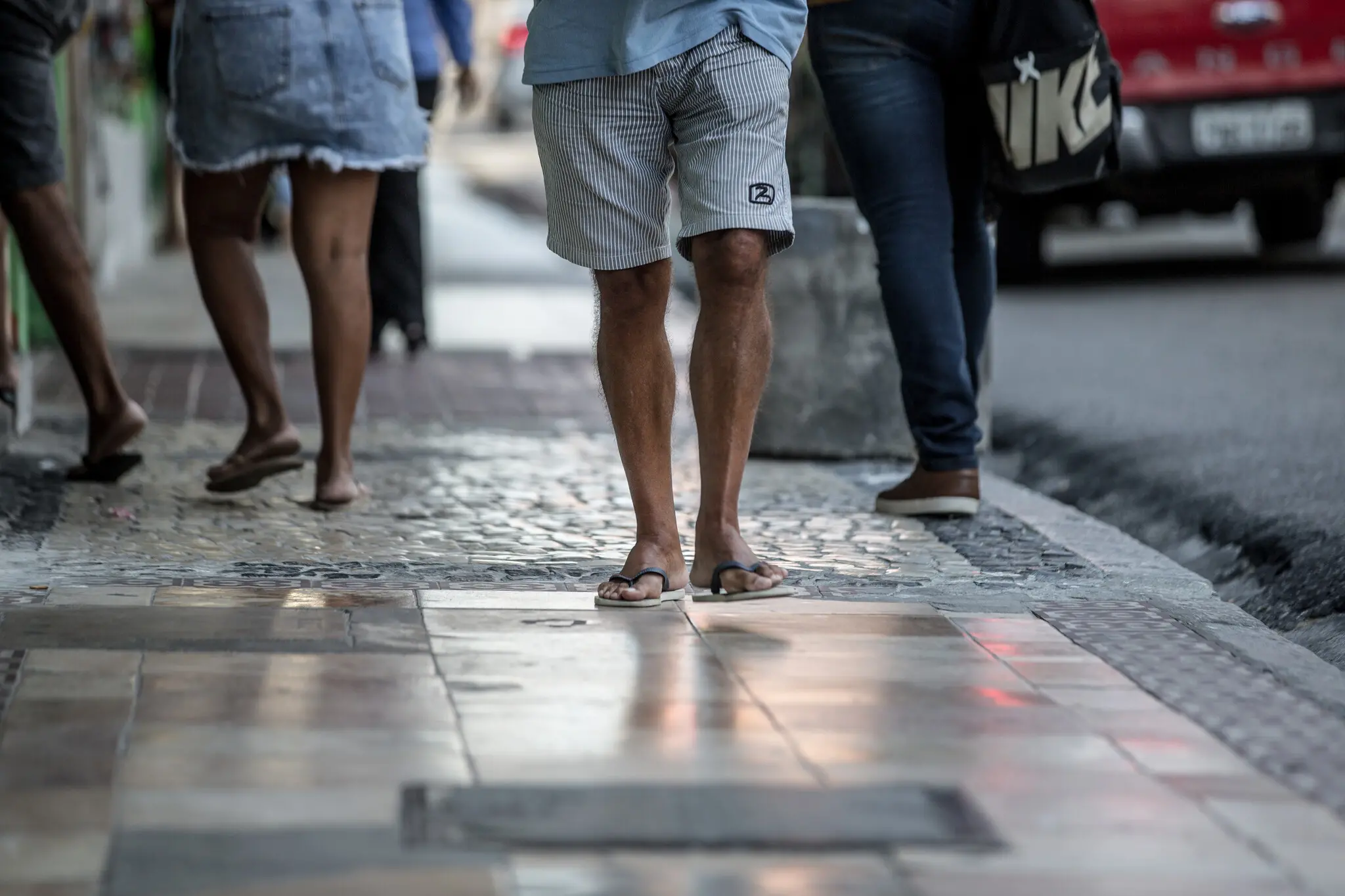 Imagem da notícia: Iluminação, acessibilidade e arborização: o que o Censo 2022 diz sobre as vias de Fortaleza