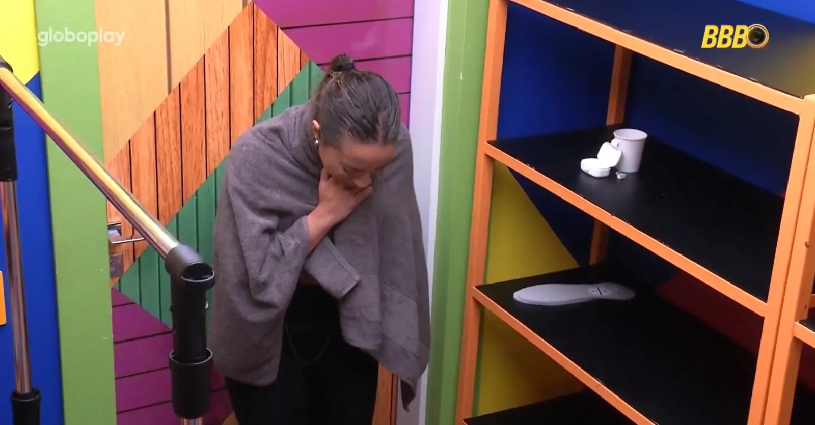 Imagem da notícia Renata cai no choro e lamenta não ter ganhado última prova no BBB 25: 'Me frustra'