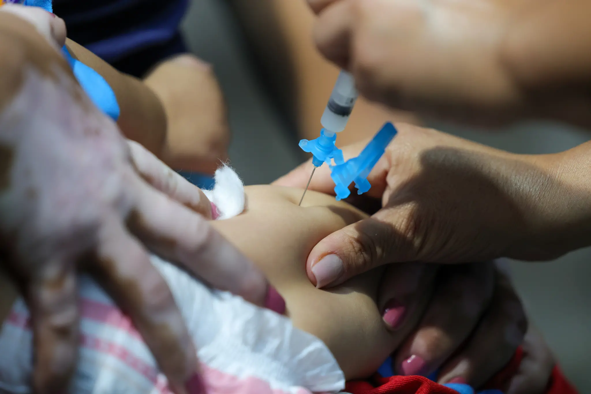 Imagem da notícia: Fortaleza concentra metade dos casos de meningite no Ceará neste ano; veja sintomas e como prevenir