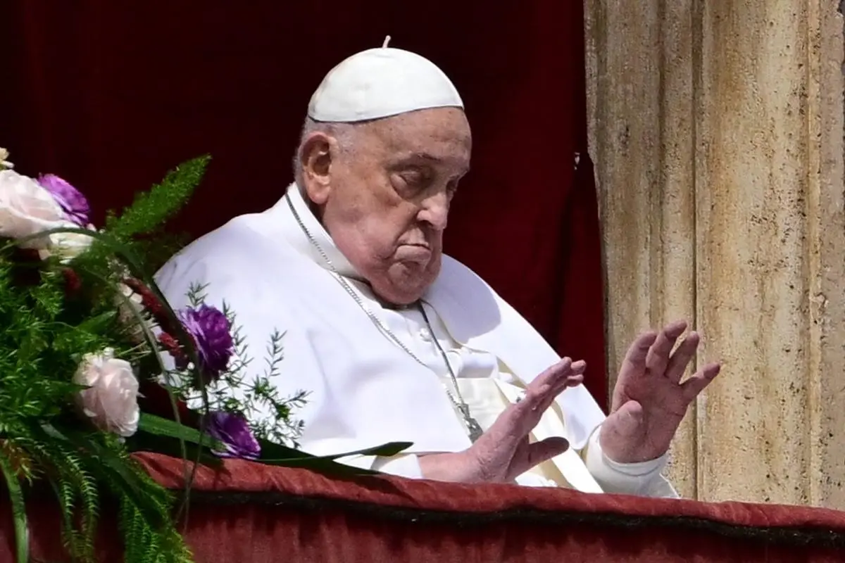 Imagem da notícia: O que acontece após a morte do papa? Entenda o conclave, rito que sucede falecimento do pontífice
