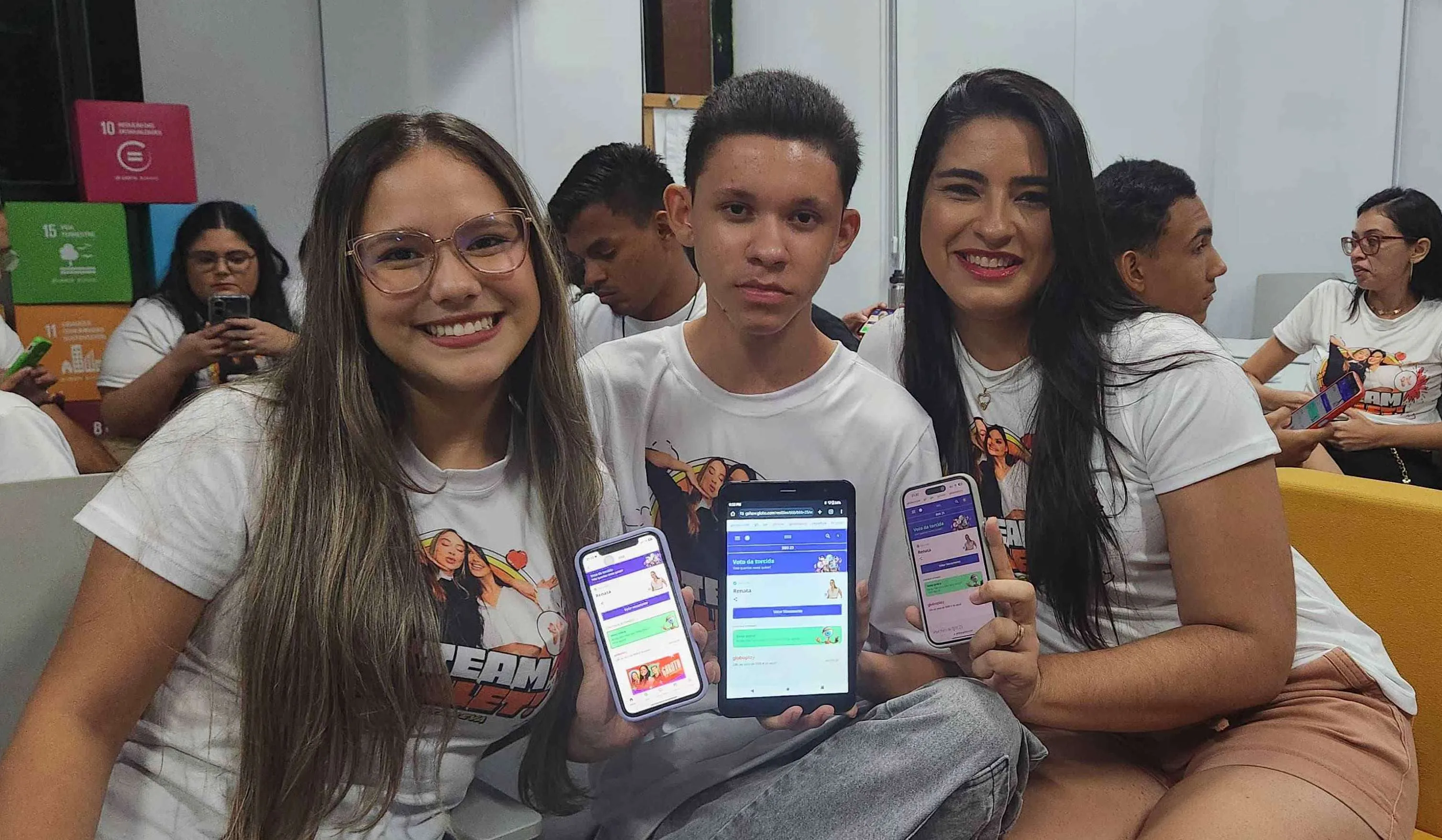 Layza, Rafael e Kessia realizaram mutirão para Renata, do BBB 25