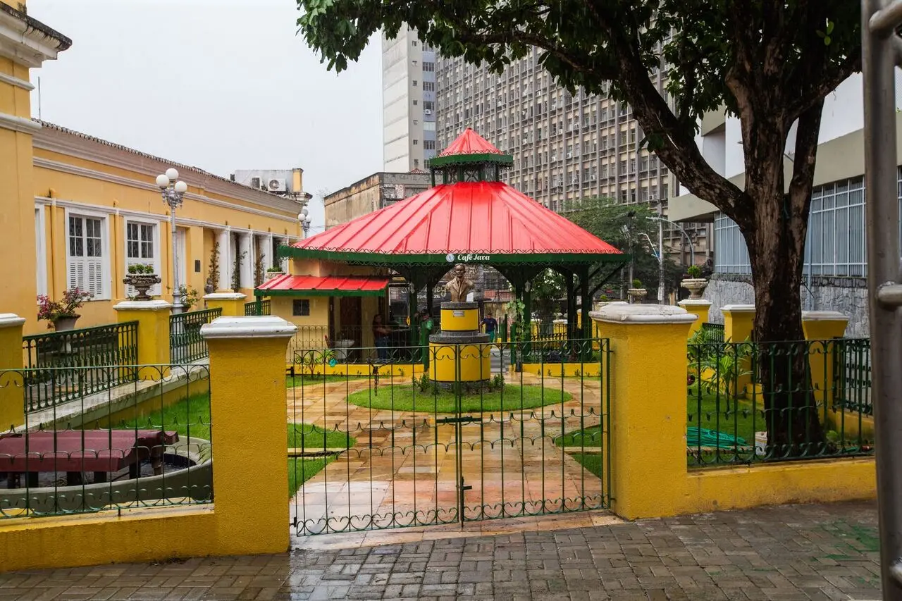 Imagem da notícia Academia Cearense de Letras inaugura anexo com retorno do Café Java e da 'Padaria Espiritual'