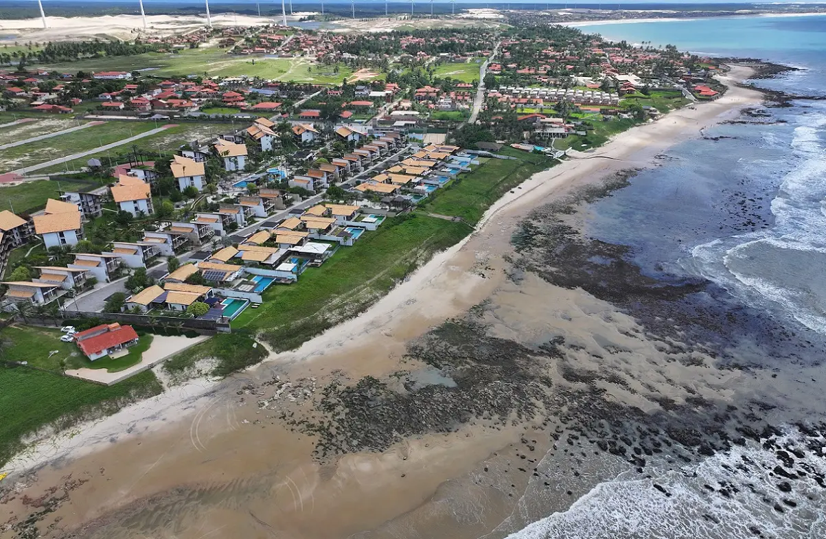 Imagem da notícia: Com avanço do mar, CE terá novo mapeamento costeiro para atualizar áreas de risco; veja cidades