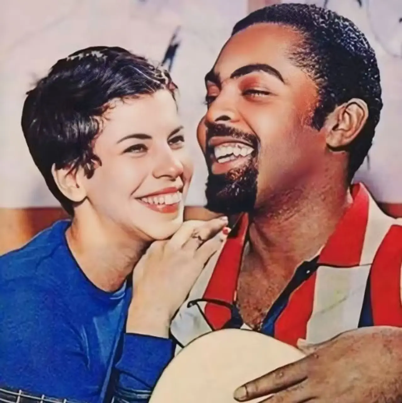Imagem da notícia Gilberto Gil compartilha homenagem a ex-esposa, Nana Caymmi: 'Descanse em paz, querida'