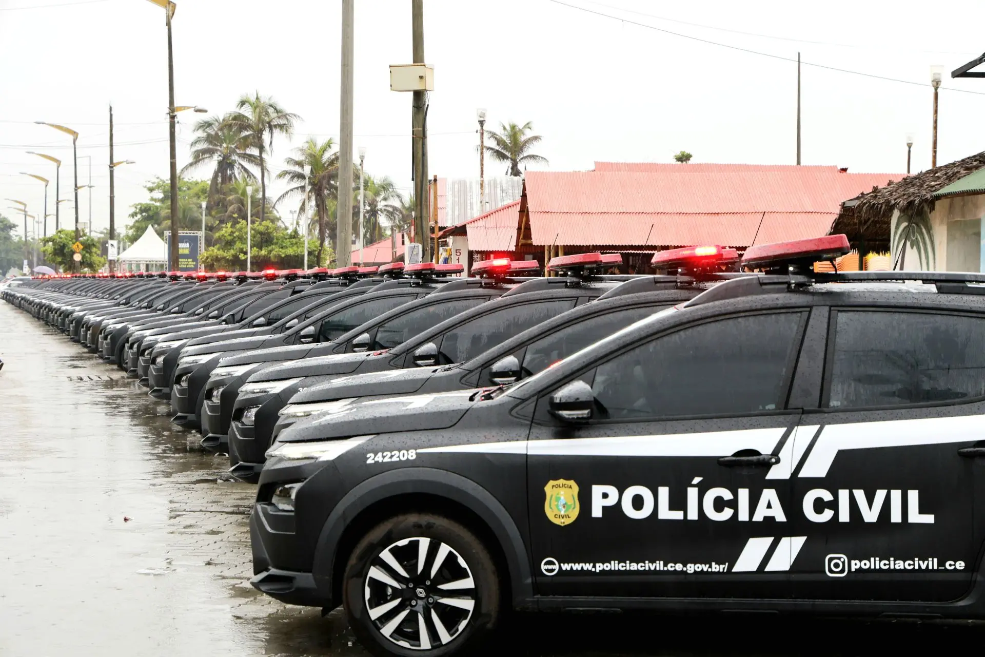 Imagem da notícia: Dois suspeitos de tentativa de chacina na Barra do Ceará são presos 