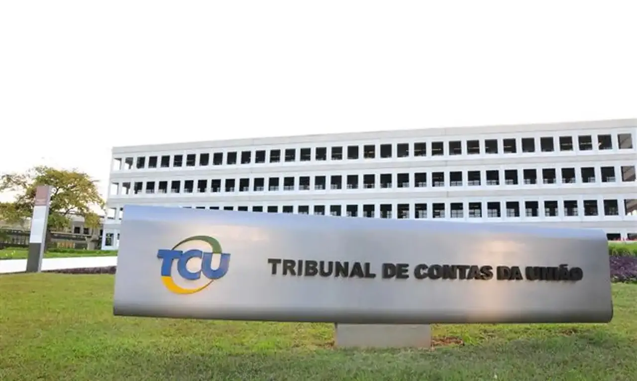 Imagem da notícia: Concurso TCU com 60 vagas é autorizado; veja detalhes