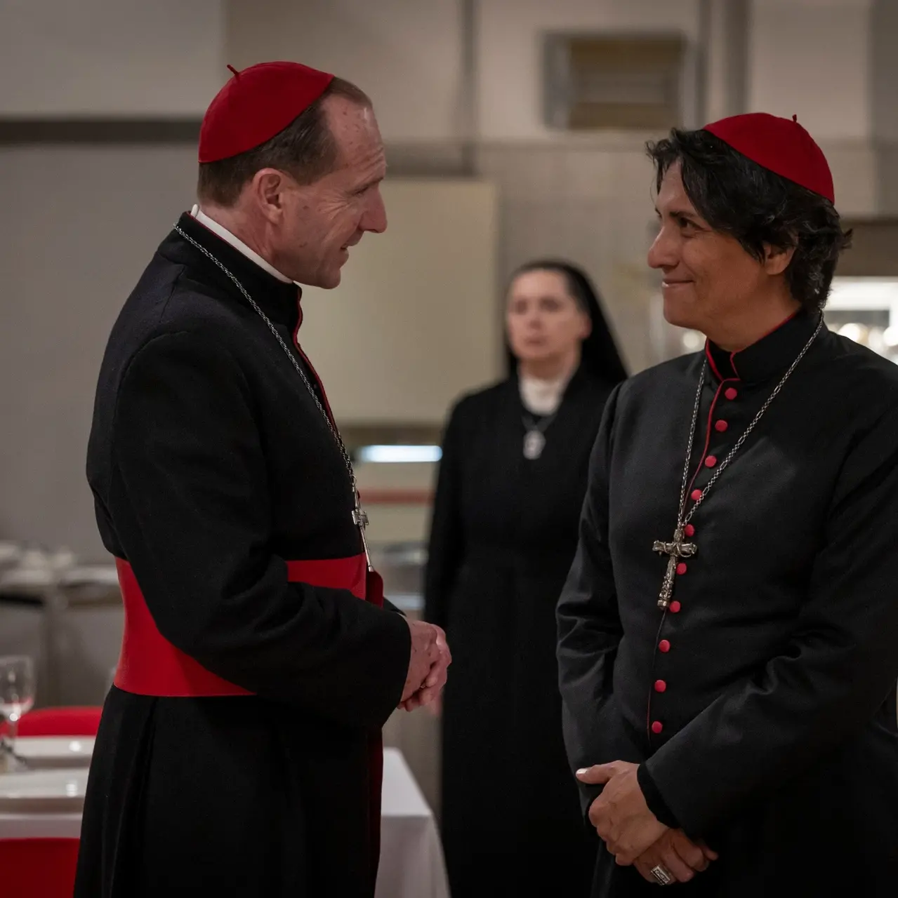 Imagem da notícia: O que é histerectomia laparoscópica? Entenda procedimento citado no filme 'Conclave'
